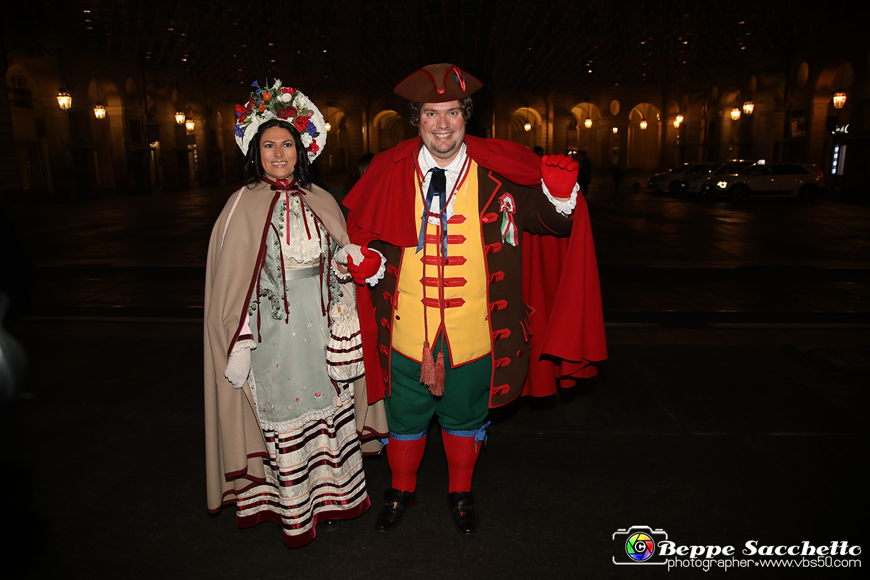 VBS_3498 - Investitura Ufficiale Gianduja e Giacometta Famija Turineisa - Carnevale di Torino 2024.jpg